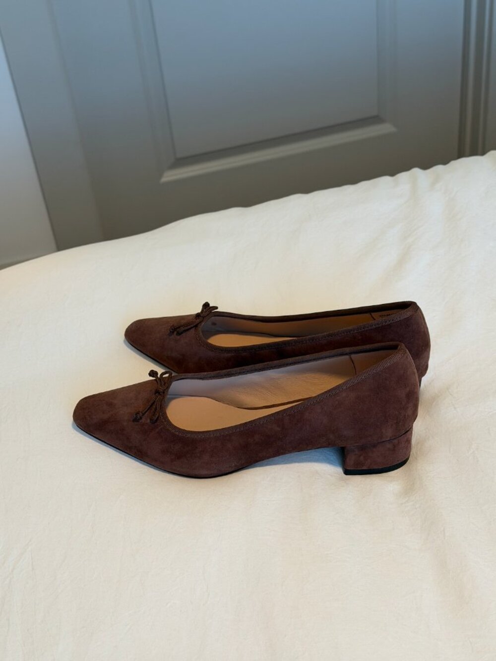 J Crew Pointed Toe Pumps In Suede Size 7 - Picture 4 of 6